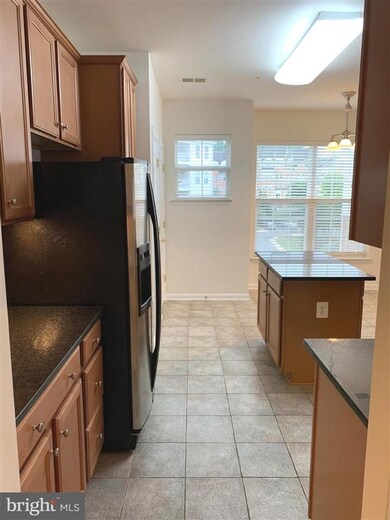 9722 Holmes Place unit 407, Manassas Park, VA 20111 - photo 7