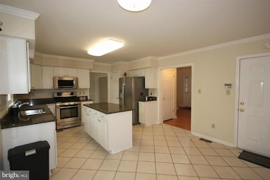 2402 Spring St, Dunn Loring, VA 22027 - photo 6