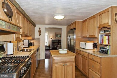 9742 Basket Ring Rd, Columbia, MD 21045 - photo 5