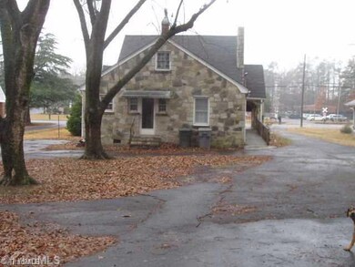 1421 S Fayetteville St, Asheboro, NC 27205 - photo 2