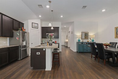 325 Linedale Ave, Magnolia, TX 77354 - photo 3