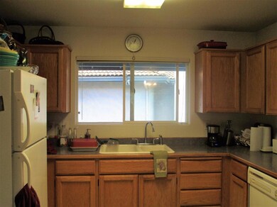 815 Pine St unit 13, Rogue River, OR 97537 - photo 4