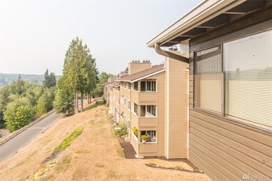 20145 Vikings Crest Loop NE unit 3-104, Poulsbo, WA 98370 - photo 7