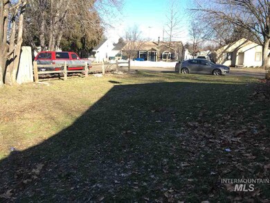 311 Almond St, Nampa, ID 83686 - photo 7