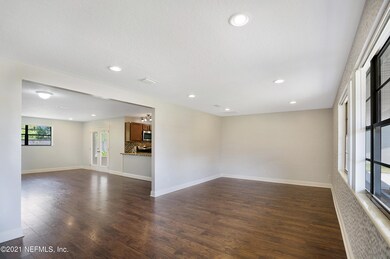 2806 Elisa Dr W, Jacksonville, FL 32216 - photo 5