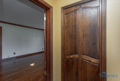 4514 290th St, Toledo, OH 43611 - photo 5