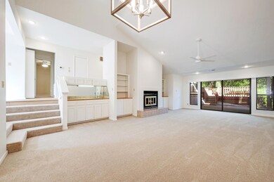 6820 Cypress Point N unit 22, Austin, TX 78746 - photo 4