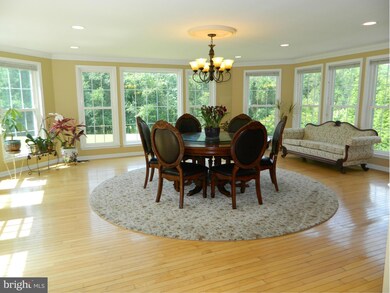 14708 Braemar Crescent Way, Gaithersburg, MD 20878 - photo 3