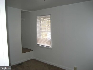 322 E Franklin St, Hagerstown, MD 21740 - photo 6
