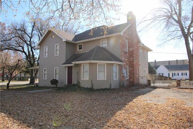 413 Maple St, Overbrook, KS 66524 - photo 3