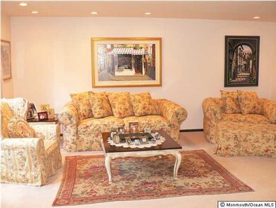 44 Windfall Ln, Marlboro, NJ 07746 - photo 7