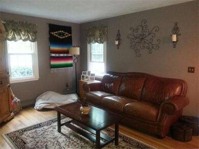 8 Crestview Dr, Mendon, MA 01756 - photo 6