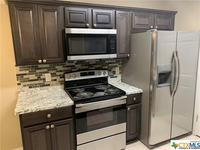 1015 Hawk Trail unit A, Copperas Cove, TX 76522 - photo 6