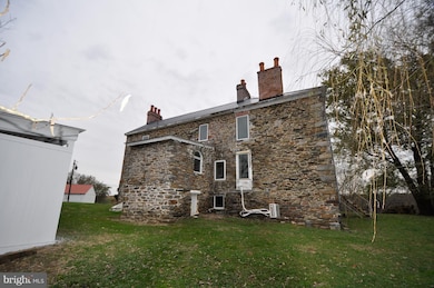 509 E Mountain Rd, Knoxville, MD 21758 - photo 5