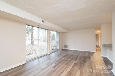 9500 Shannon Green Dr unit C, Charlotte, NC 28213 - photo 3