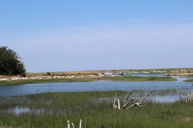 9 Mill Pond Rd, Truro, MA 02666 - photo 5