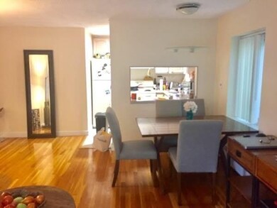 133 Beaconsfield Rd unit 3__, Brookline, MA 02445 - photo 2