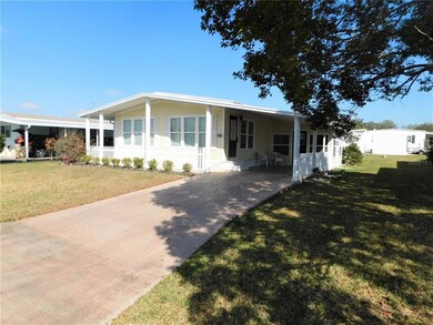 5635 Arrowhead Dr, Zephyrhills, FL 33542 - photo 3