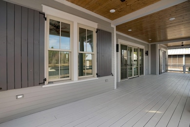 9_Fisher_Point_Exterior-7