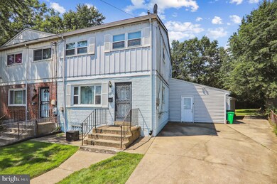 2310 Columbia Place, Hyattsville, MD 20785 - photo 2