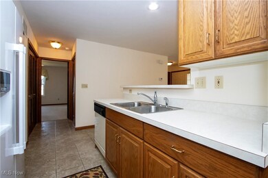 3288 Bayberry Cove unit 3288, Wooster, OH 44691 - photo 4