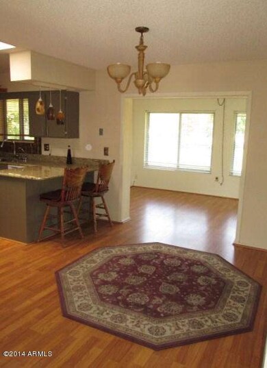 LOOKING TO FAMILY ROOM