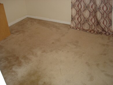 7 Wedgewood Ave, Billerica, MA 01821 - photo 4