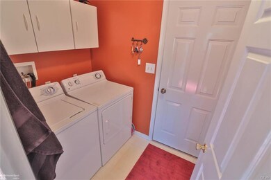 1st Flr Laundry Room