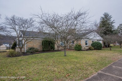 920 E 2nd St, Nescopeck, PA 18635 - photo 3