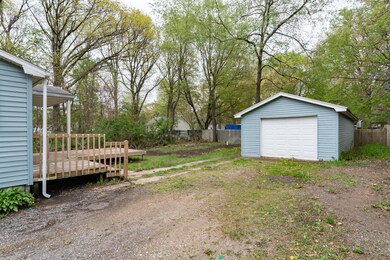 1456 St James-9