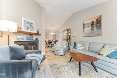 141 Berry Patch Ln, Chapel Hill, NC 27514 - photo 7