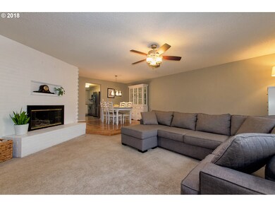 Living Room/Dining Room