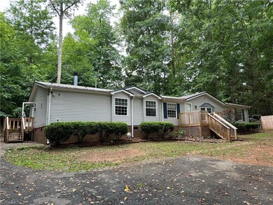 1080 Deer Trail Rd, King, NC 27021 - photo 2