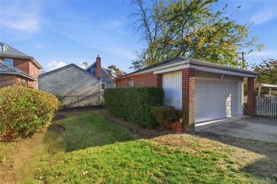 114-47 173rd St, Jamaica, NY 11434 - photo 4