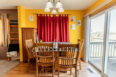 Dining & Walkout to Deck