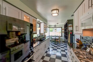 154 Terrace Dr, Chico, CA 95926 - photo 4