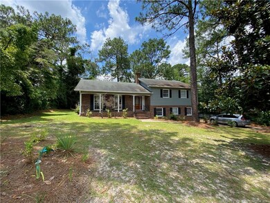 2402 Rolling Hill Rd, Fayetteville, NC 28304 - photo 2