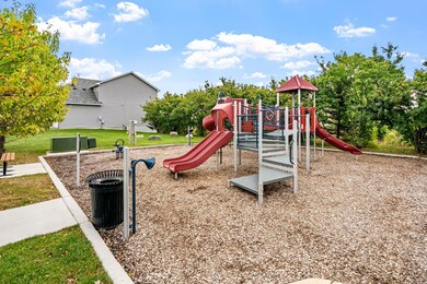 4977 Oak St E, Maple Plain, MN 55359 - photo 7