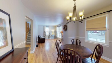 1110 N President St, Wheaton, IL 60187 - photo 5