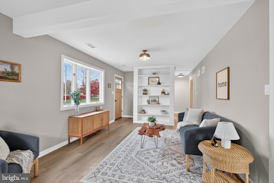 2472 Leaman Rd, Ronks, PA 17572 - photo 6