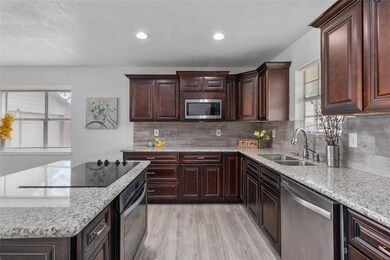 17214 F a a Rd, Alvin, TX 77511 - photo 5