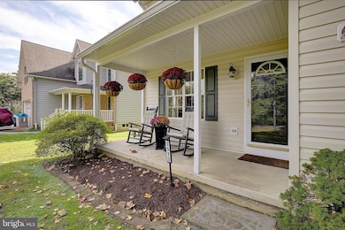 3513 Oak Dr, Edgewater, MD 21037 - photo 2