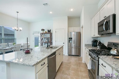 18295 Crows Nest Dr, Prairieville, LA 70769 - photo 5