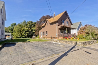 92 Locust Ave, Worcester, MA 01604 - photo 2