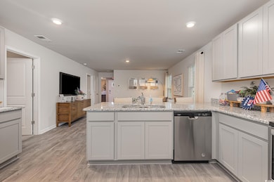 226 Carver Willow Dr, Loris, SC 29569 - photo 6