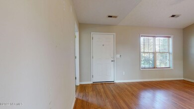 22-web-or-mls-2716-Sapling-Cir-Wilmingto