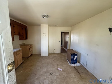 1045 Paul Pry Trail, Halifax, VA 24558 - photo 3