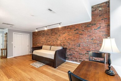 386 Commercial St unit 2B, Boston, MA 02109 - photo 7