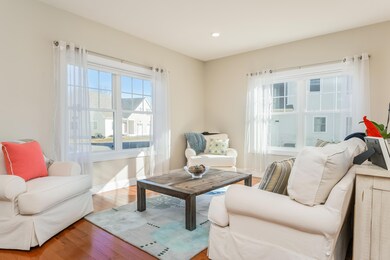 637 Gifford St unit 7A, Falmouth, MA 02540 - photo 5