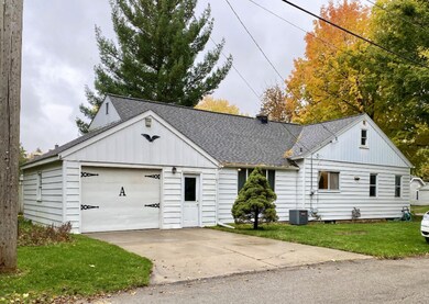 3368 College Ave NE, Grand Rapids, MI 49525 - photo 2